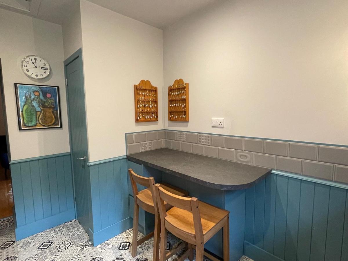 One Bed Cosy Highland Cottage Near Beauly Bagian luar foto
