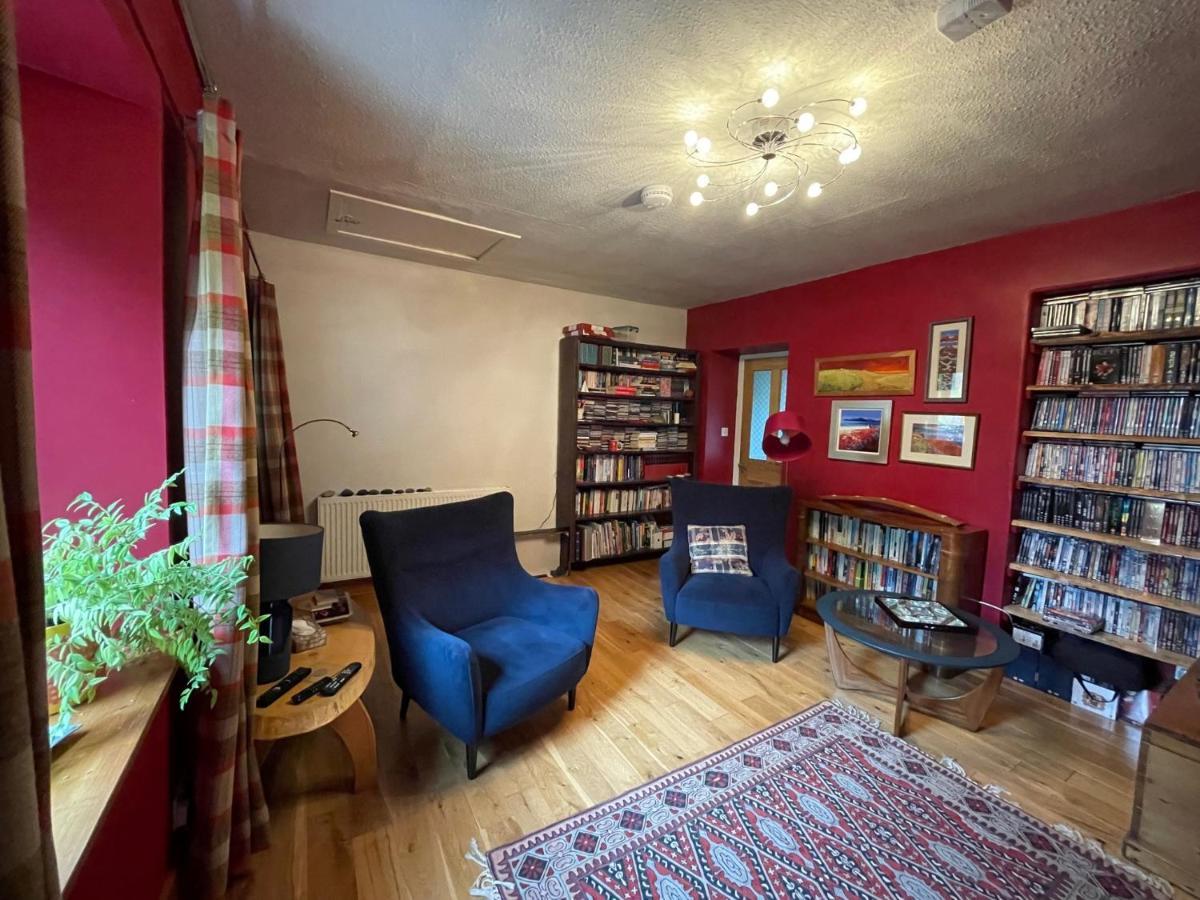 One Bed Cosy Highland Cottage Near Beauly Bagian luar foto